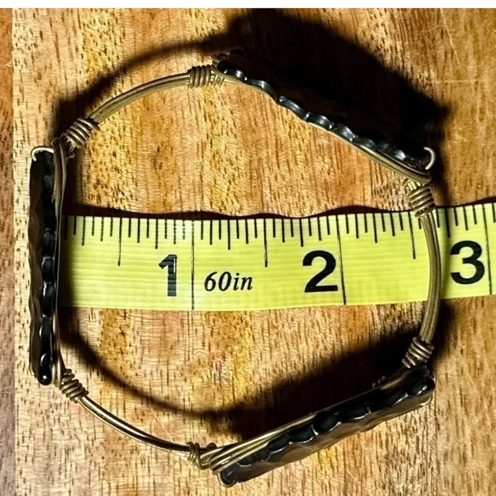 SALE!!! Bourbon & Bowties Abalone bangle and Arrowhead bangle set - Picture 8 of 9